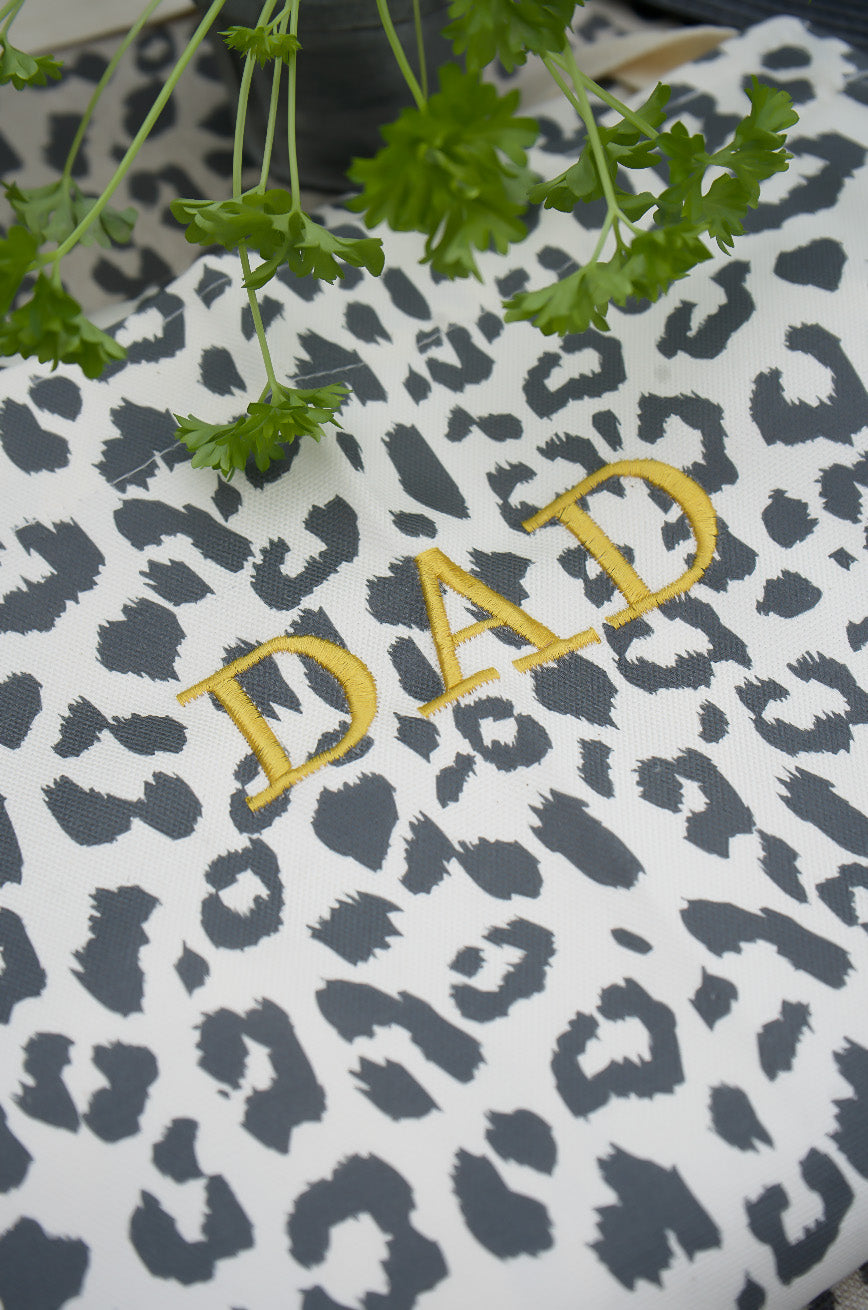 GREY LEOPARD TABLE CLOTH - SQUARE