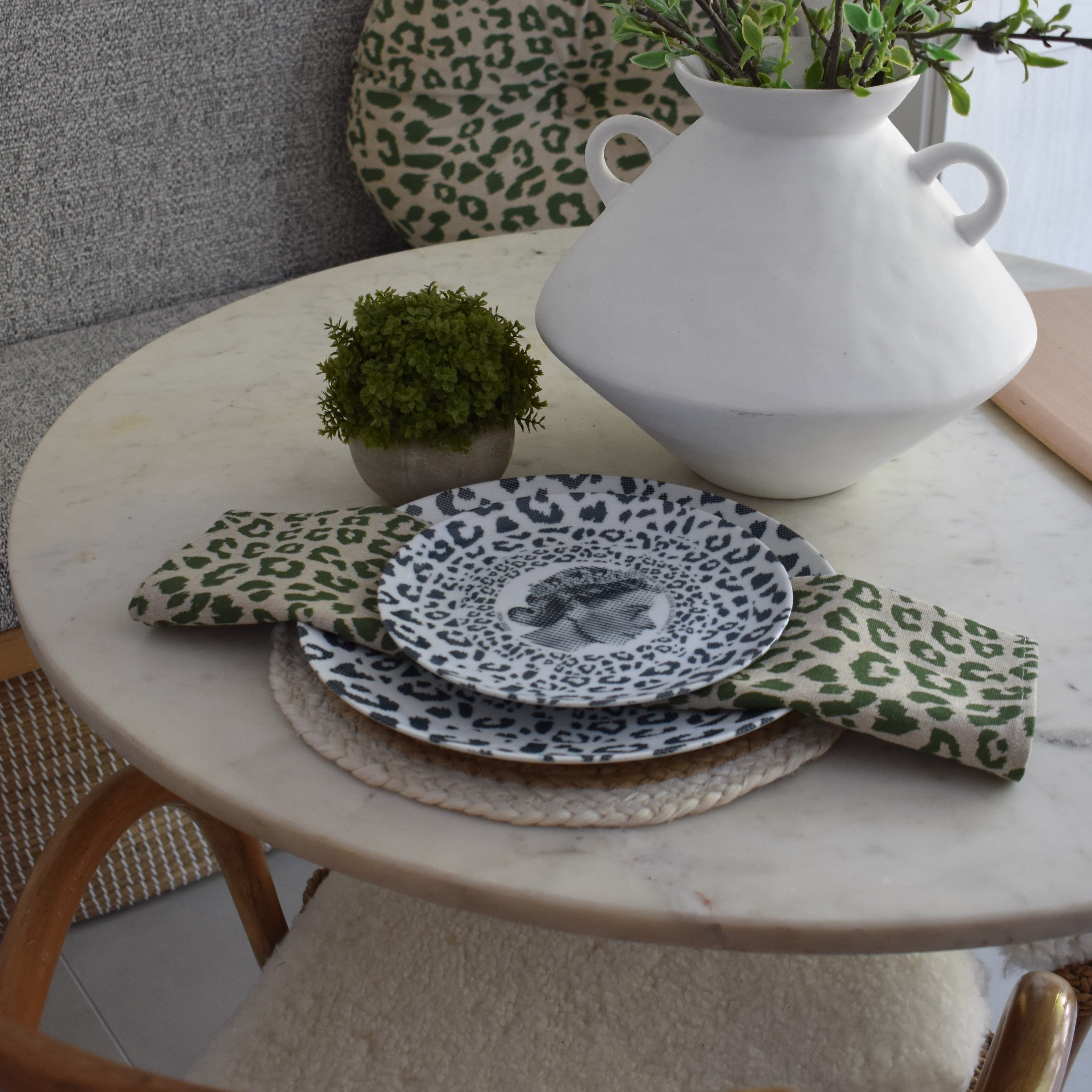 LEOPARD NAPKIN - GREEN/LINEN