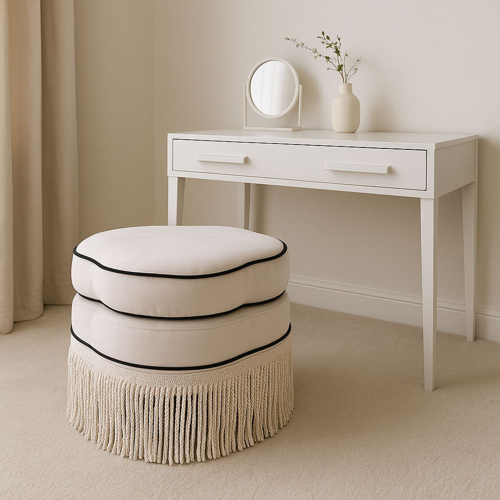 DUCHESS STOOL