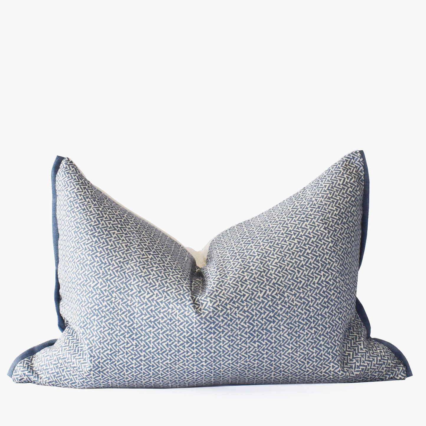 FINCH BLUE