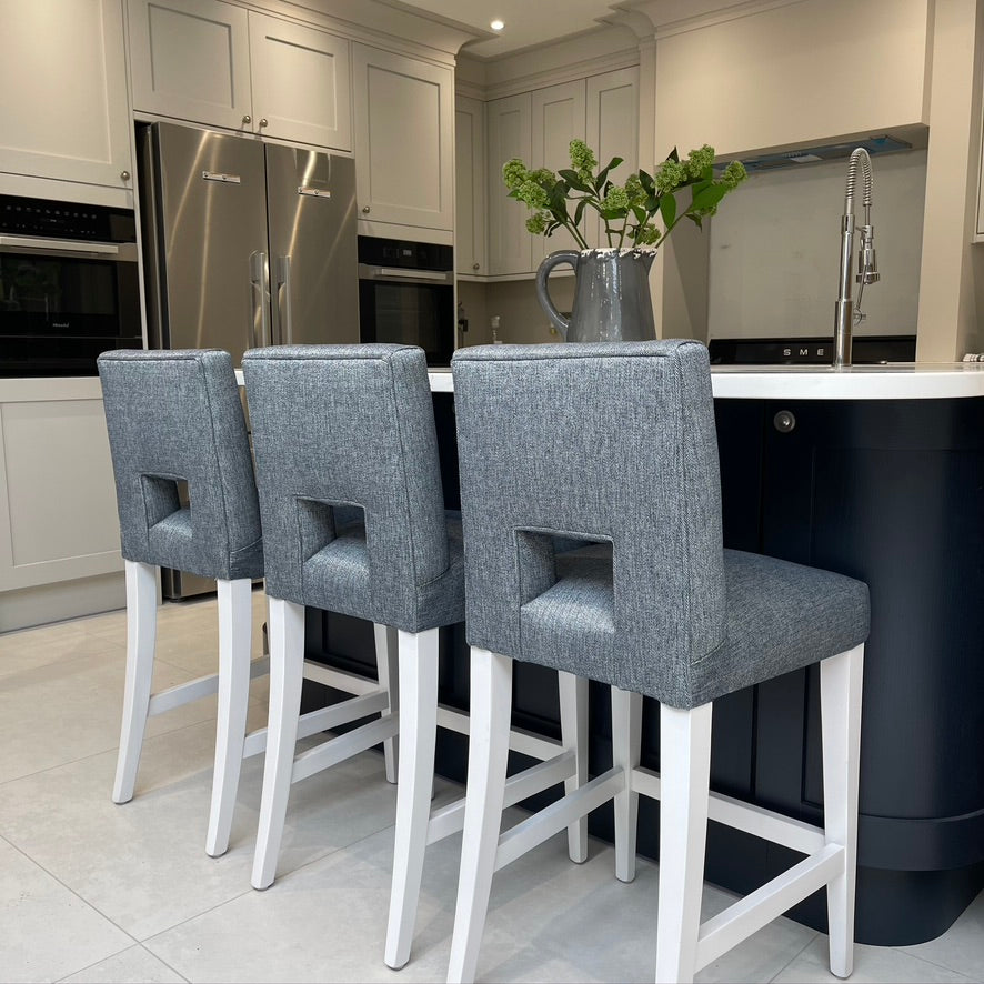 FREEMAN BAR STOOL