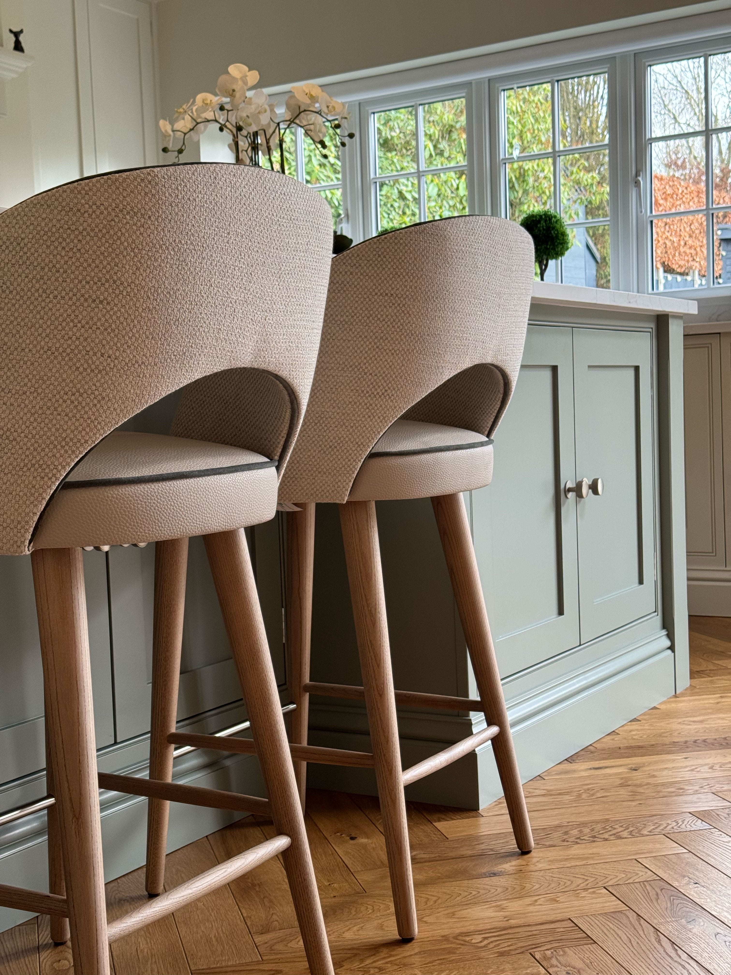 GALA BAR STOOL
