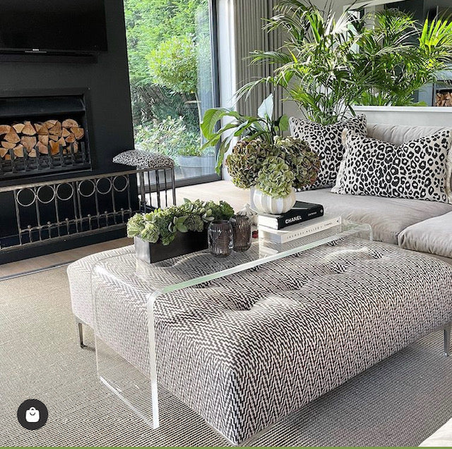 HOPELESSLY DEVOTED FOOTSTOOL