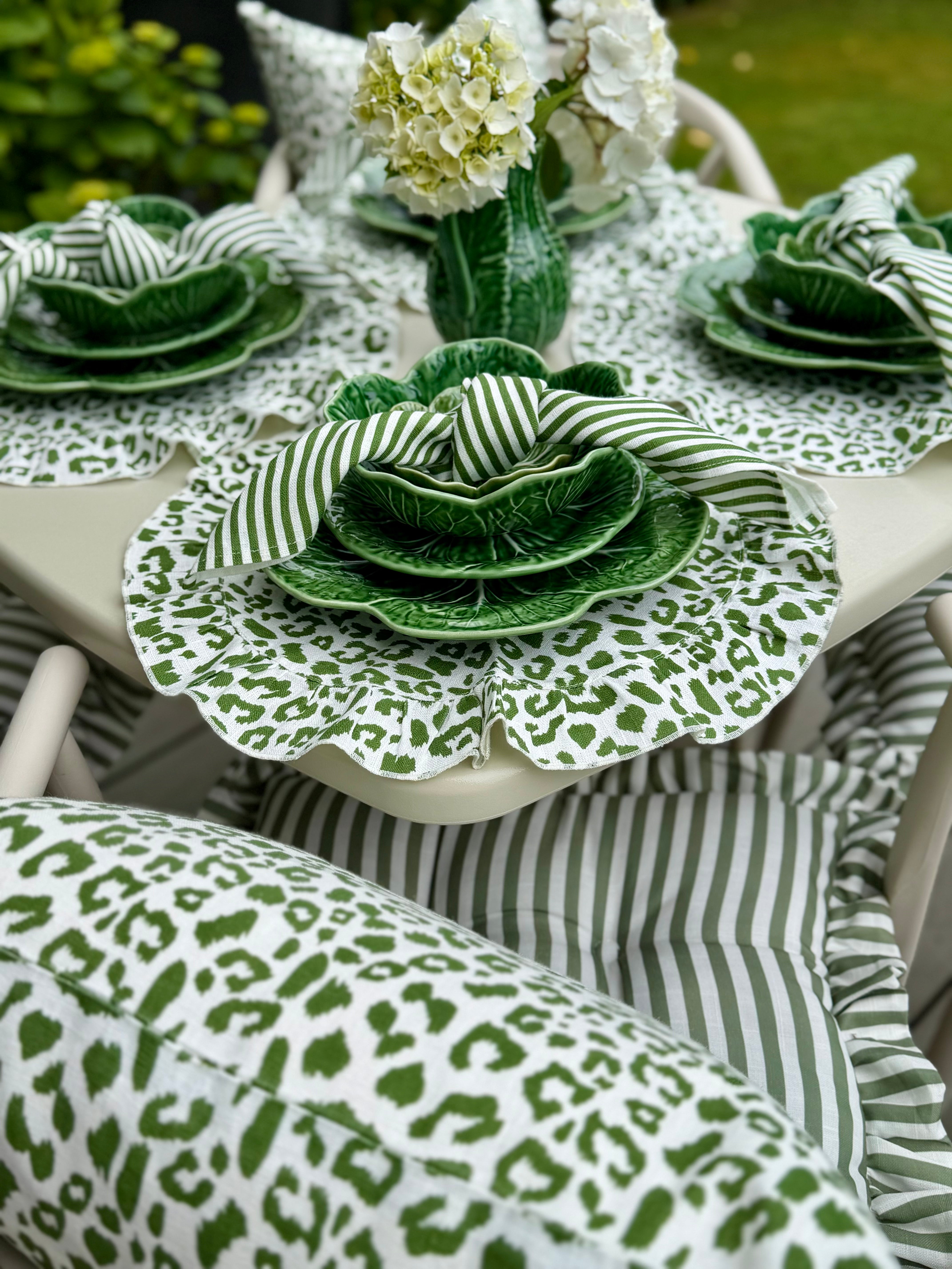 TIME FOR TEA NAPKIN GREEN STRIPE