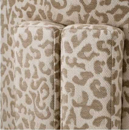 LOVE AT FIRST SIGHT CHAIR