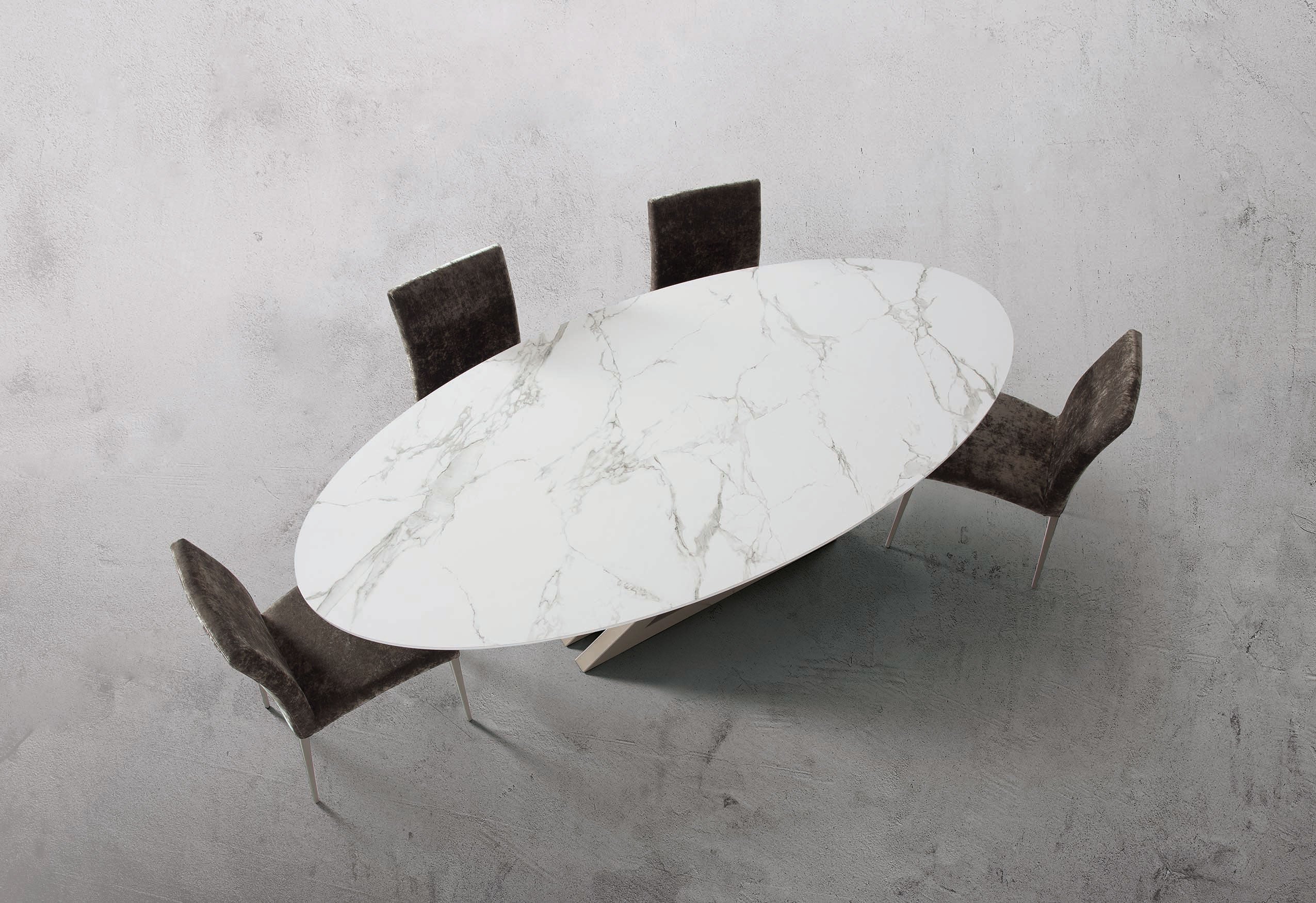 LUNA DINING TABLE - OVAL