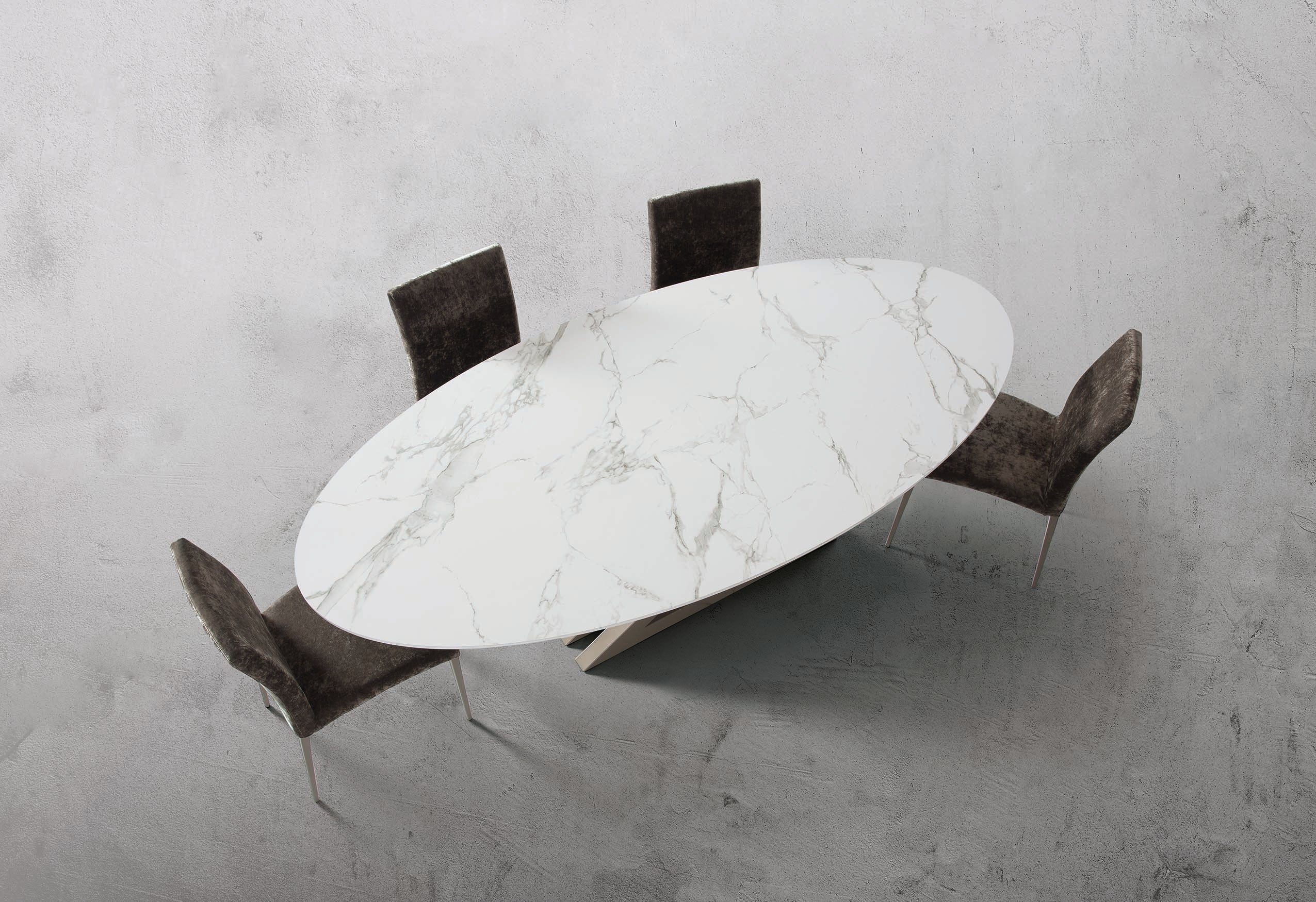 LUNA DINING TABLE - OVAL