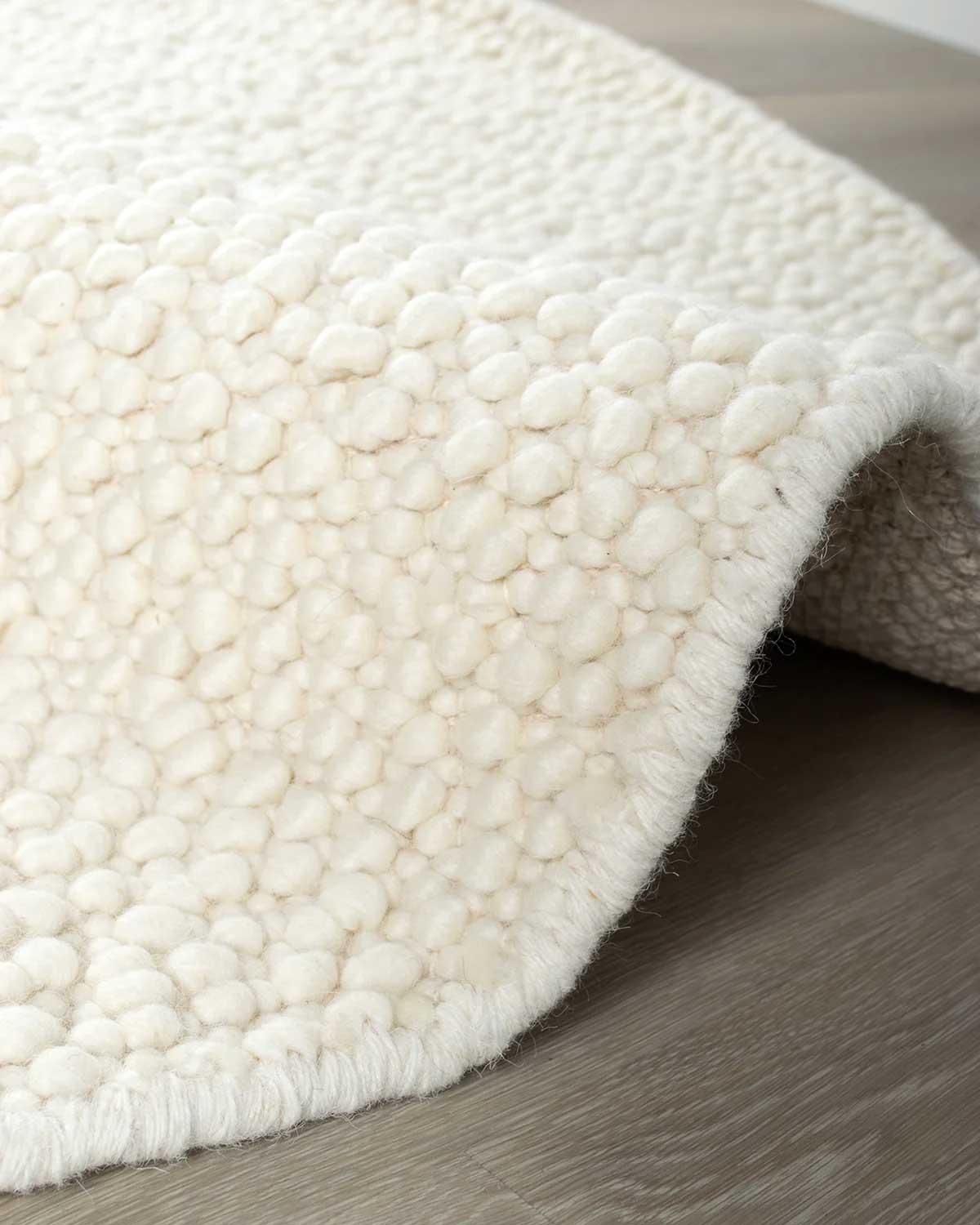 PEBBLE RUG
