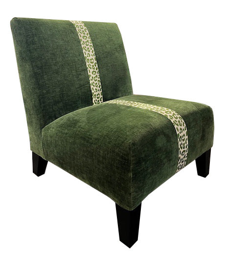SITTING PRETTY CHAIR