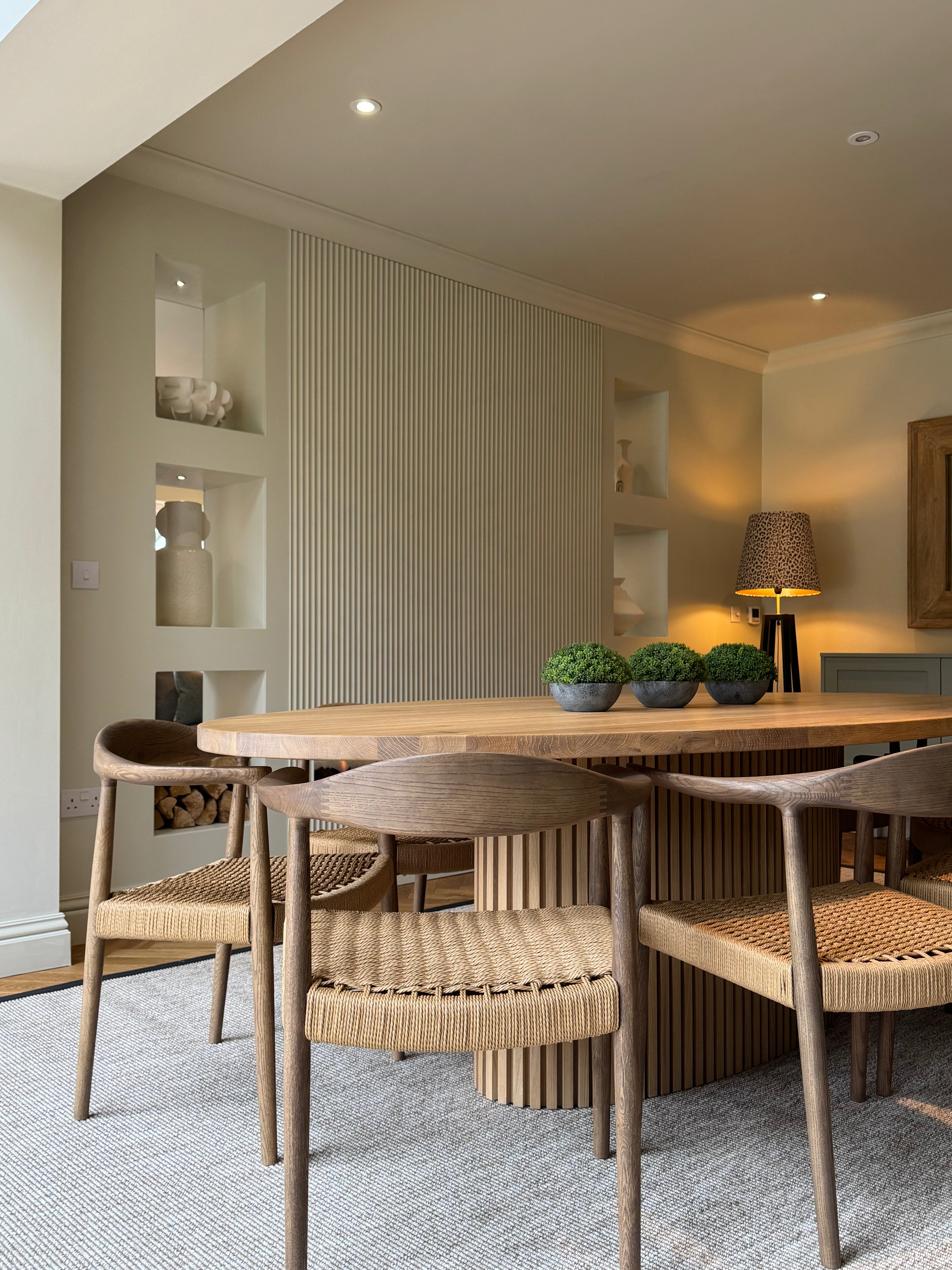 THYME DINING TABLE - OVAL
