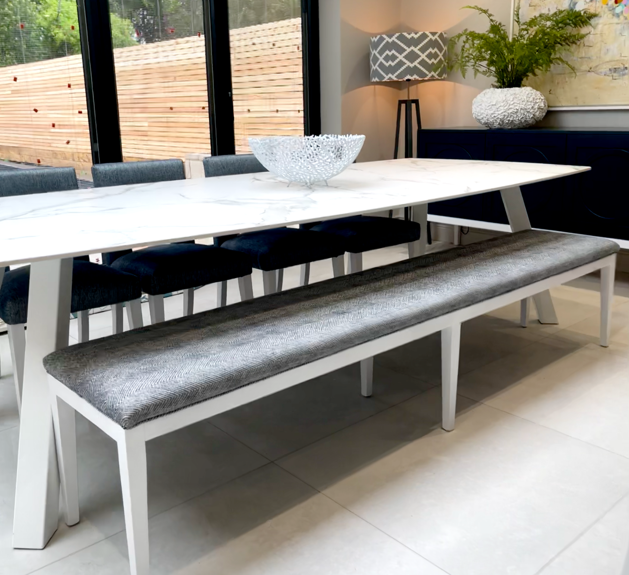 THE WEEKENDER BENCH