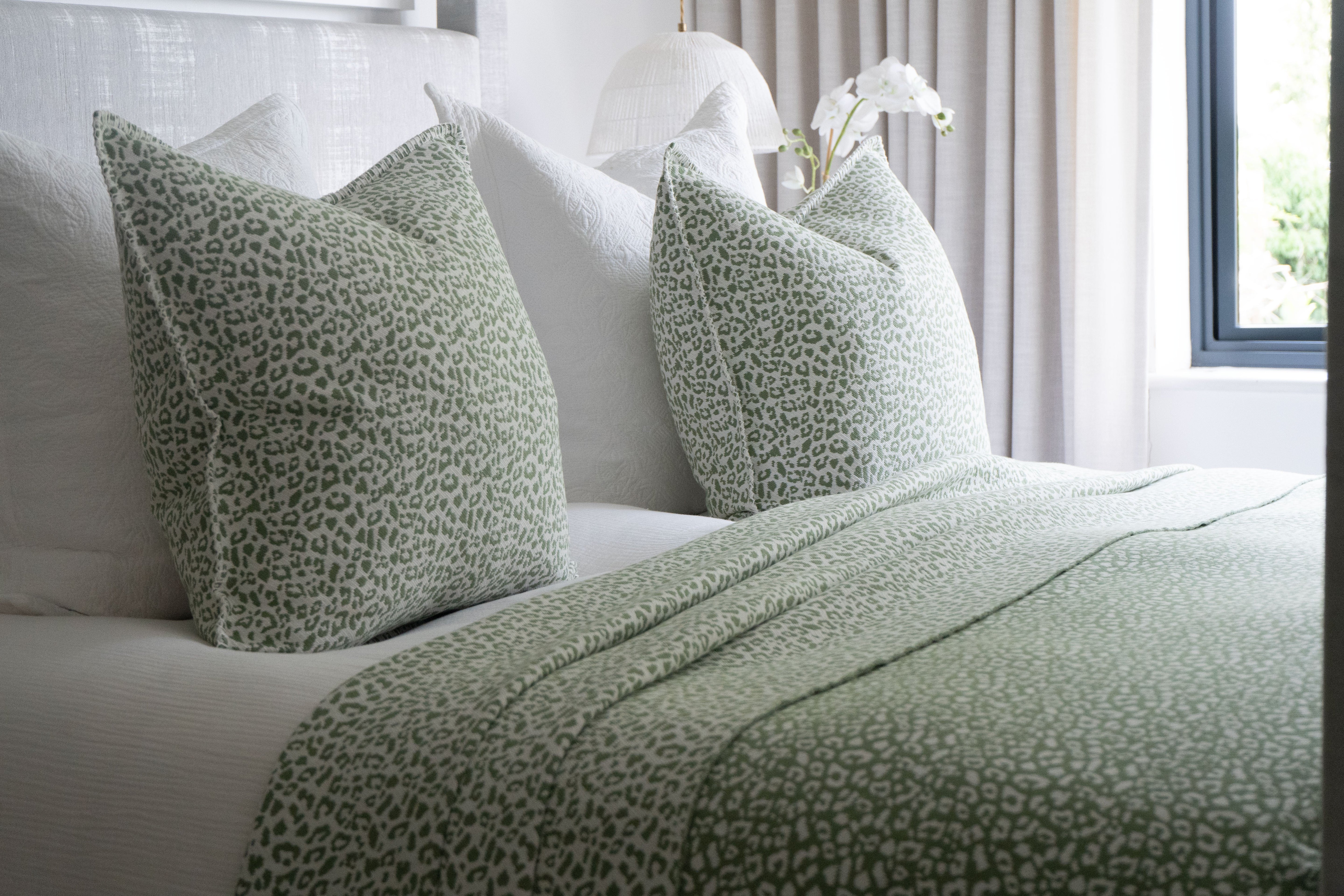 Bedding & Throws