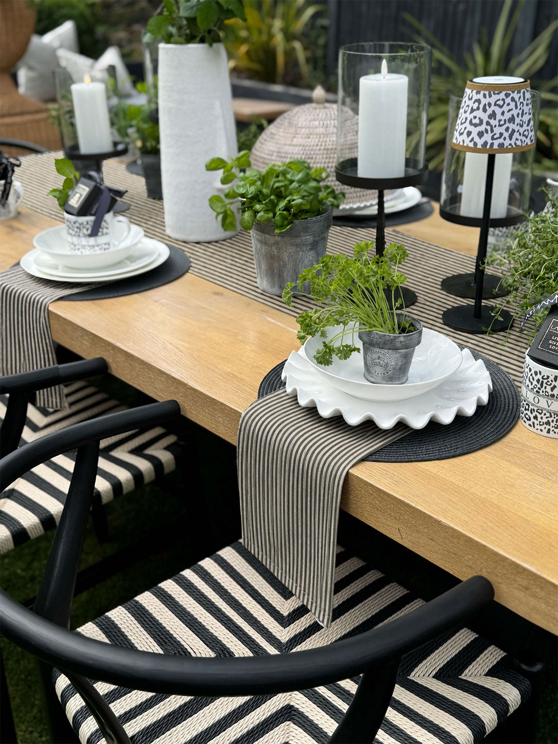 NAPKIN - GREY STRIPE