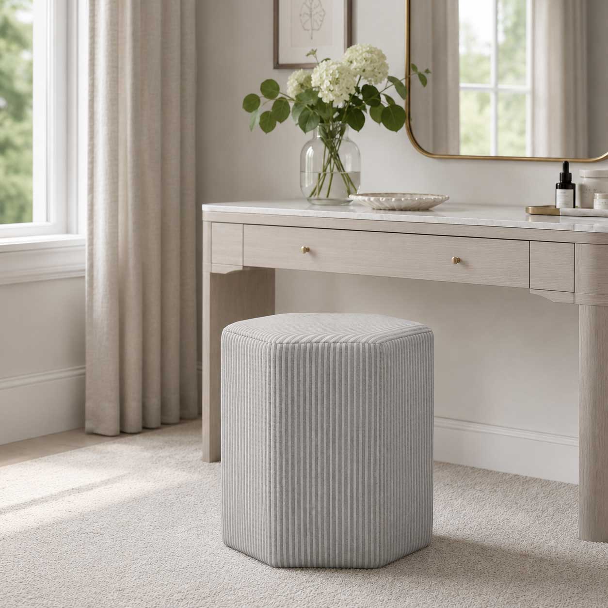 BANDSTAND STOOL - BEIGE OR DOVE GREY