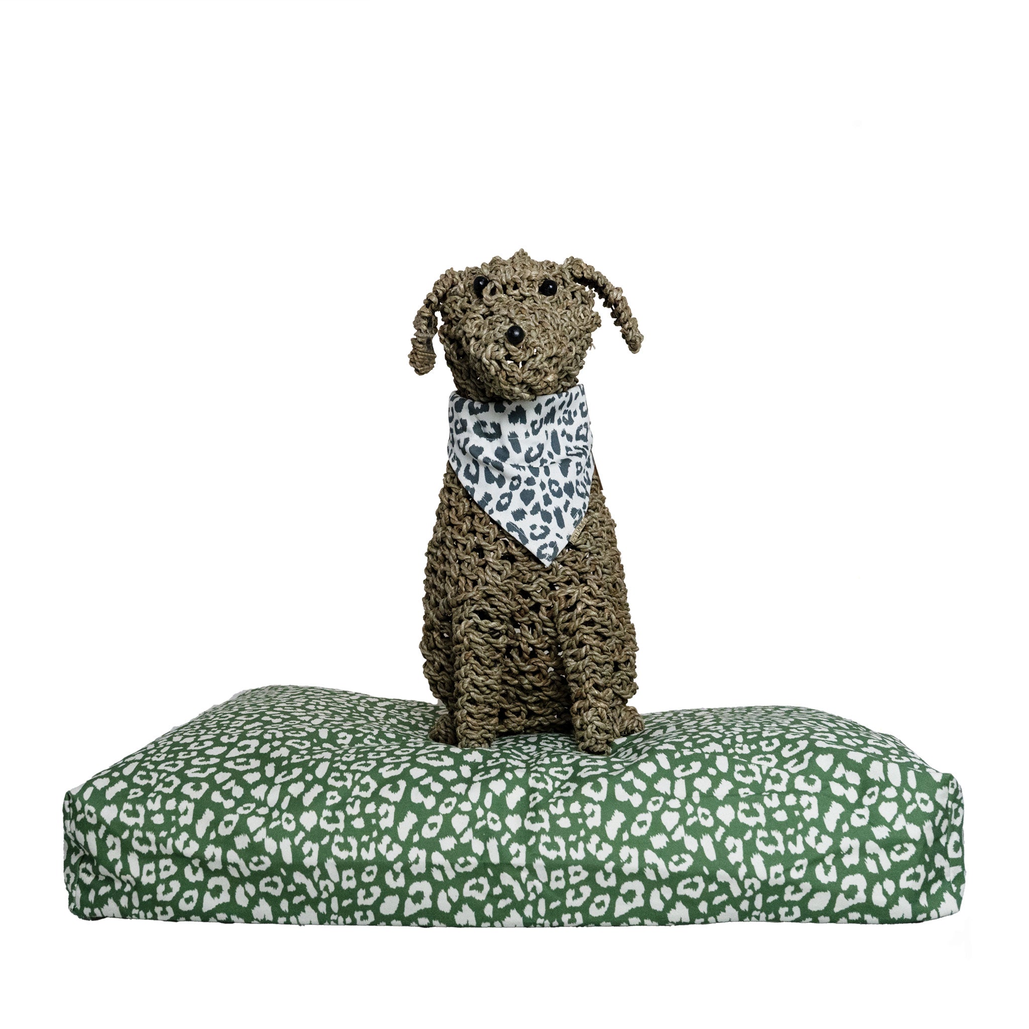 LATHAMS DOGGY BED - GREEN