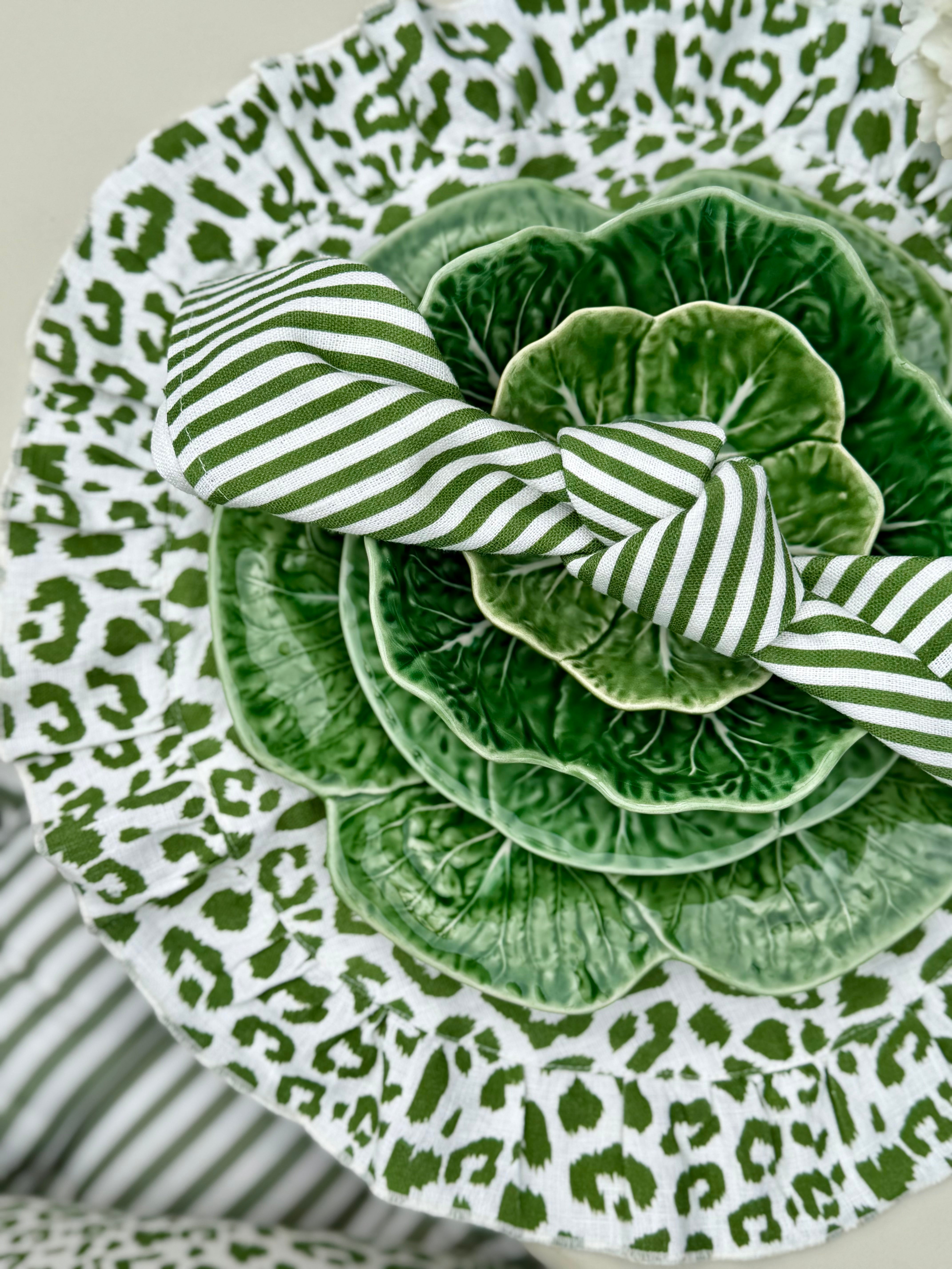 TIME FOR TEA FRILLY PLACEMAT