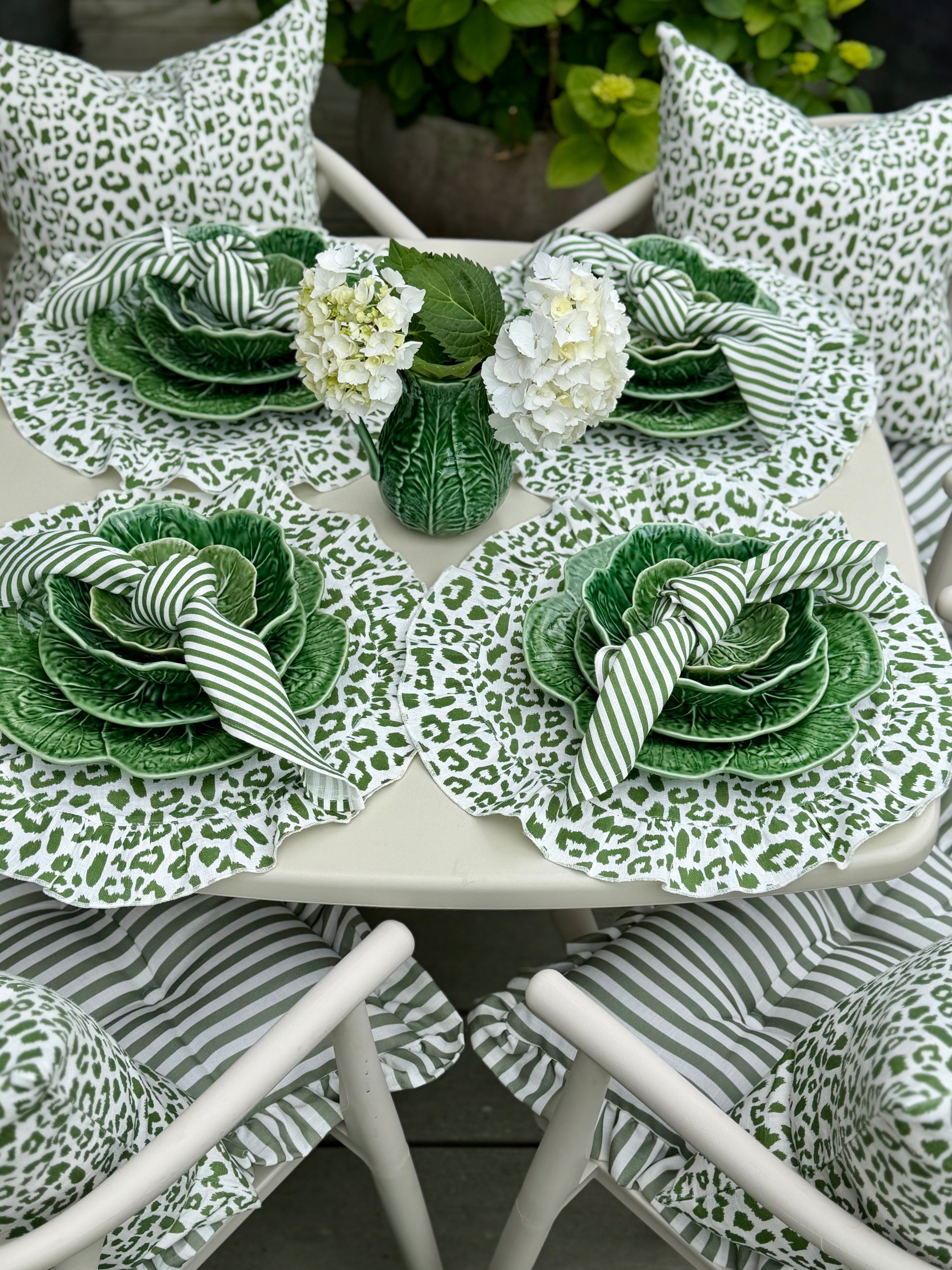 TIME FOR TEA FRILLY PLACEMAT