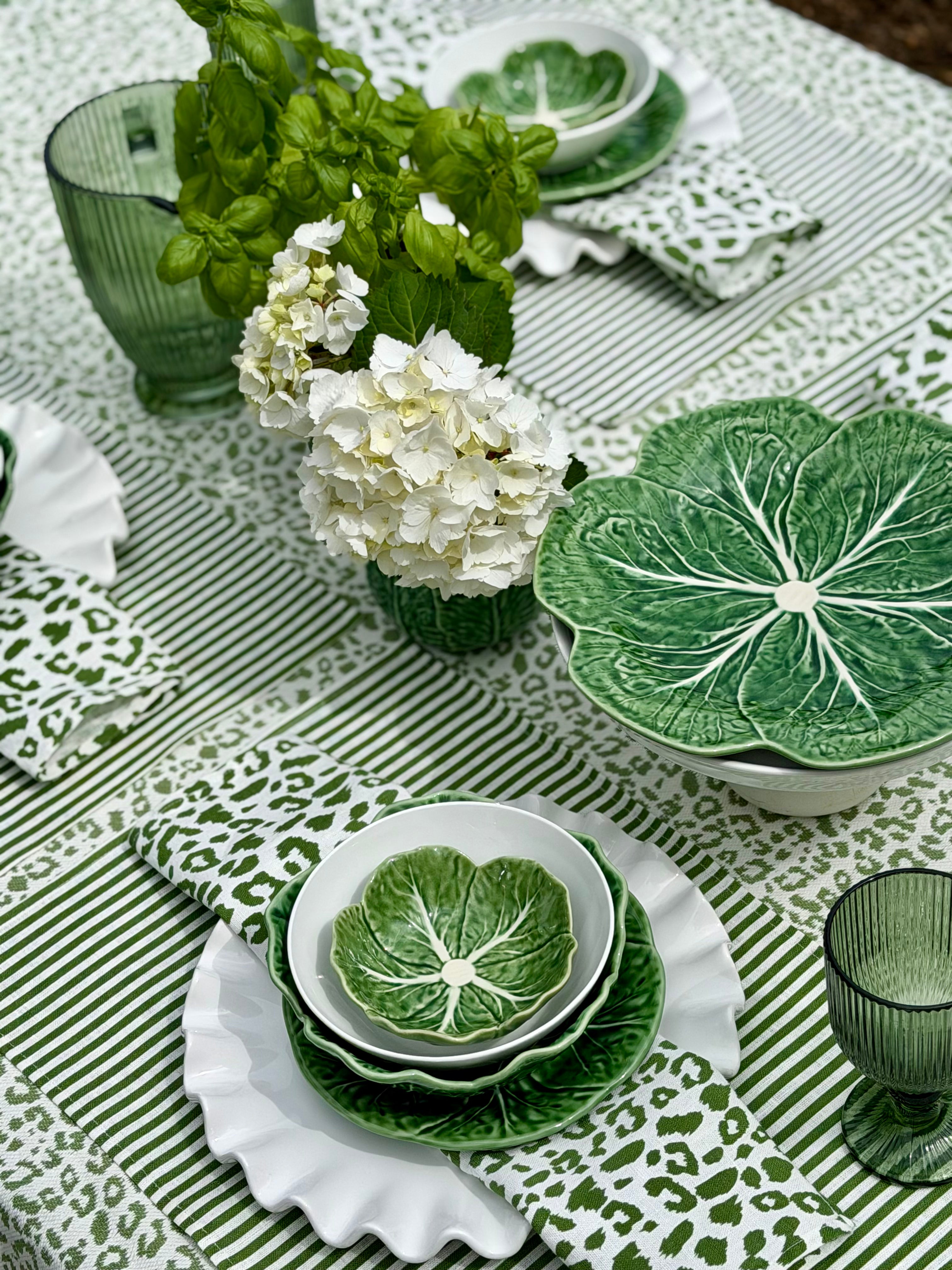 TIME FOR TEA NAPKIN GREEN LEOPARD