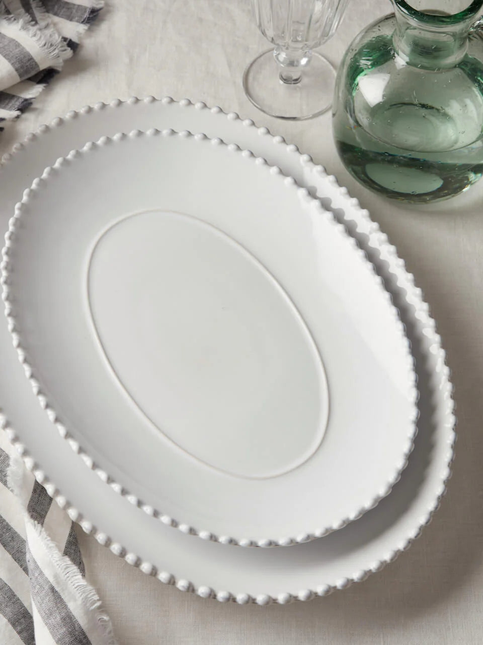 WHITE CHINA BOBBLE EDGE PLATTER