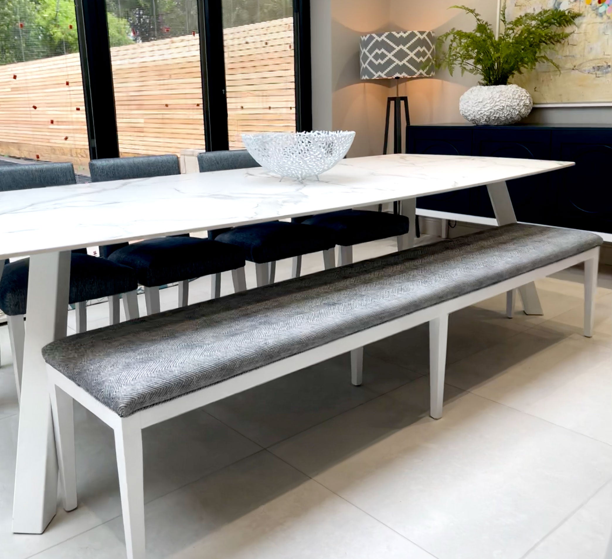 THE WEEKENDER BENCH