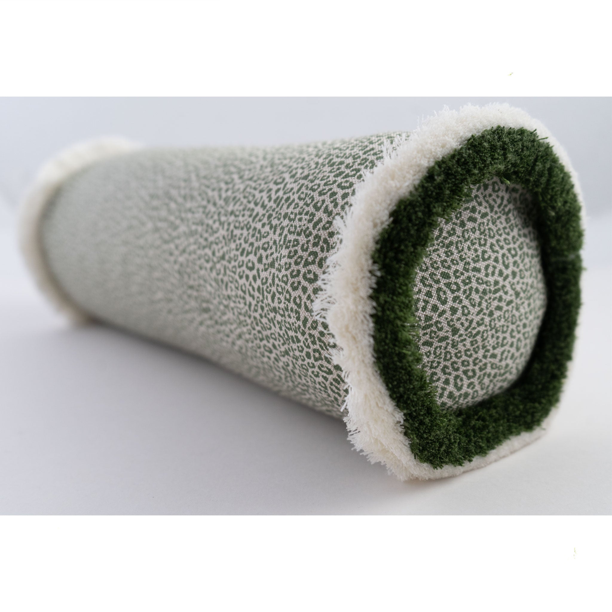 WONDERLAND EVERGREEN