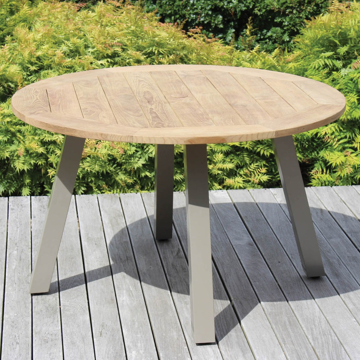 COURTYARD TABLE - STONE
