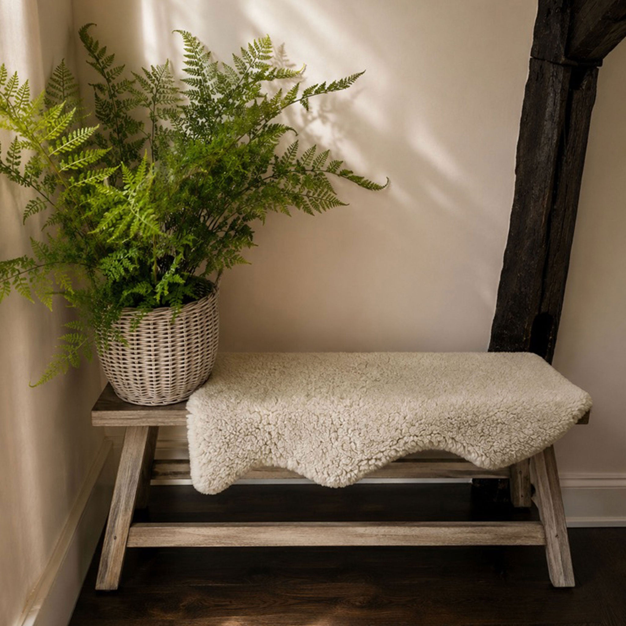SHEEPSKIN - IVORY